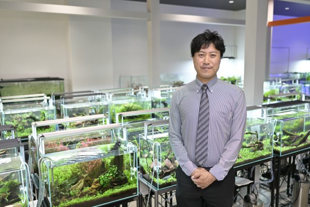 WaN国際ペットワールド専門学校 教務部 海洋系準備室室長の若林 耕治氏