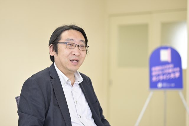 開志創造大学 情報デザイン学部の立ち上げに携わった次長の栗原 英昭氏