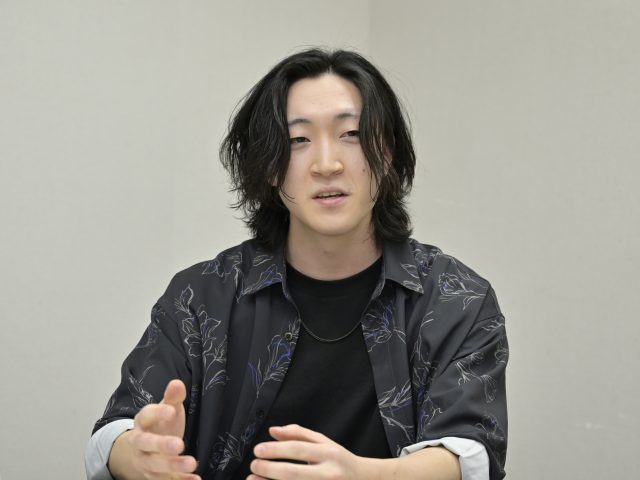 Nintendo Switch™向けゲーム『虧月の夜』の主題歌を担当した国際音楽・ダンス・エンタテイメント専門学校の小川 拓さん