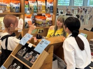 東京都墨田区・両国にある複合型ドッグパーク施設「AHBASE」