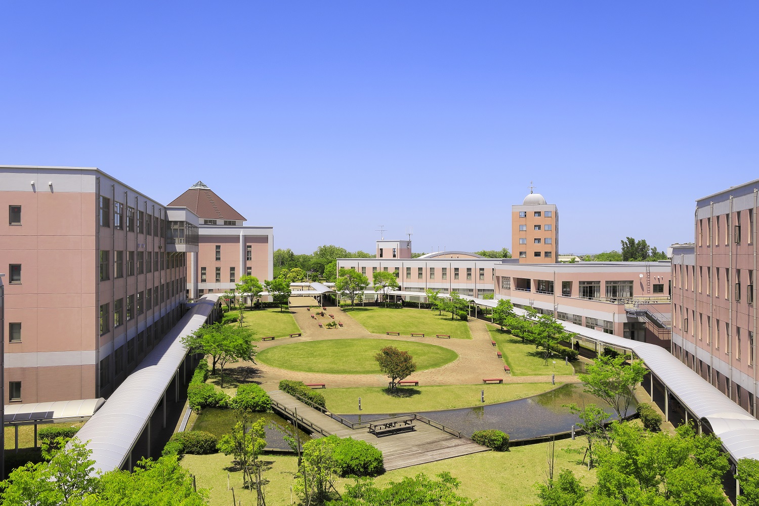 新潟医療福祉大学