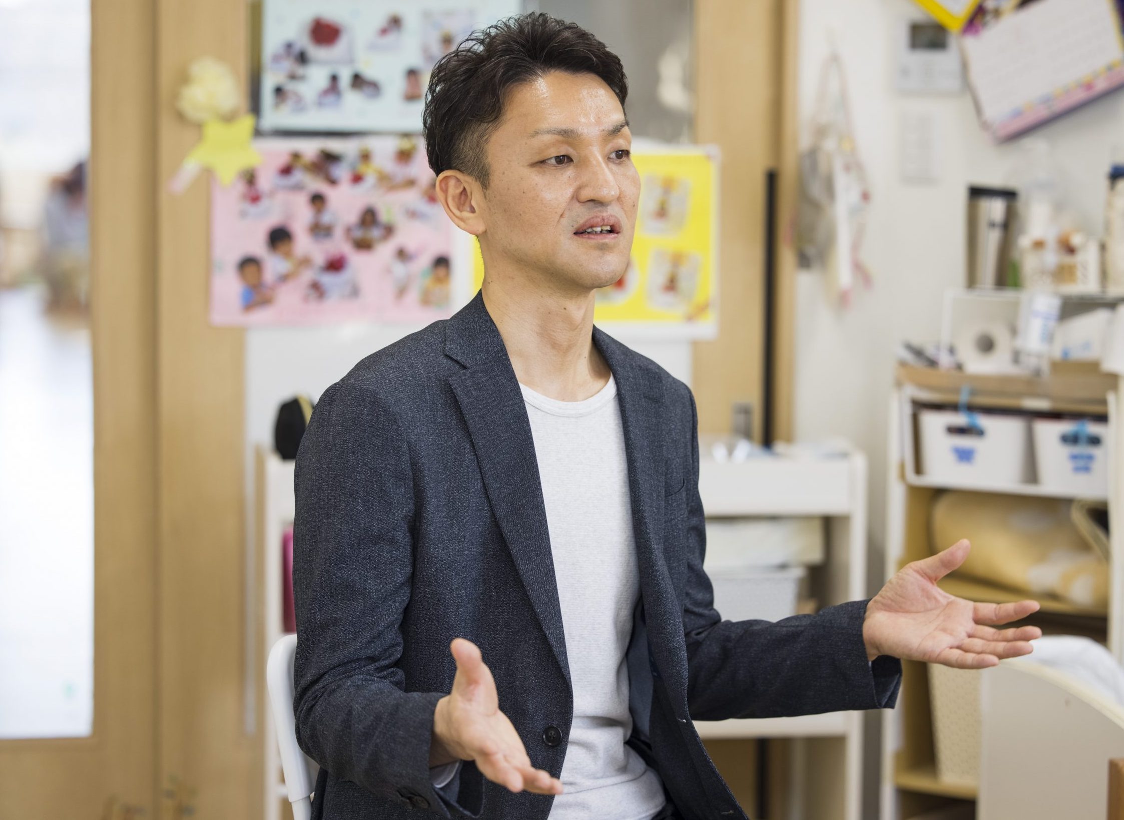 専門学校の教員から 保育事業の経営者へ 夢はnsg幼児教育の普及 ー スリーシーズ株式会社 代表取締役社長 星野 順也 Voice インタビューサイト